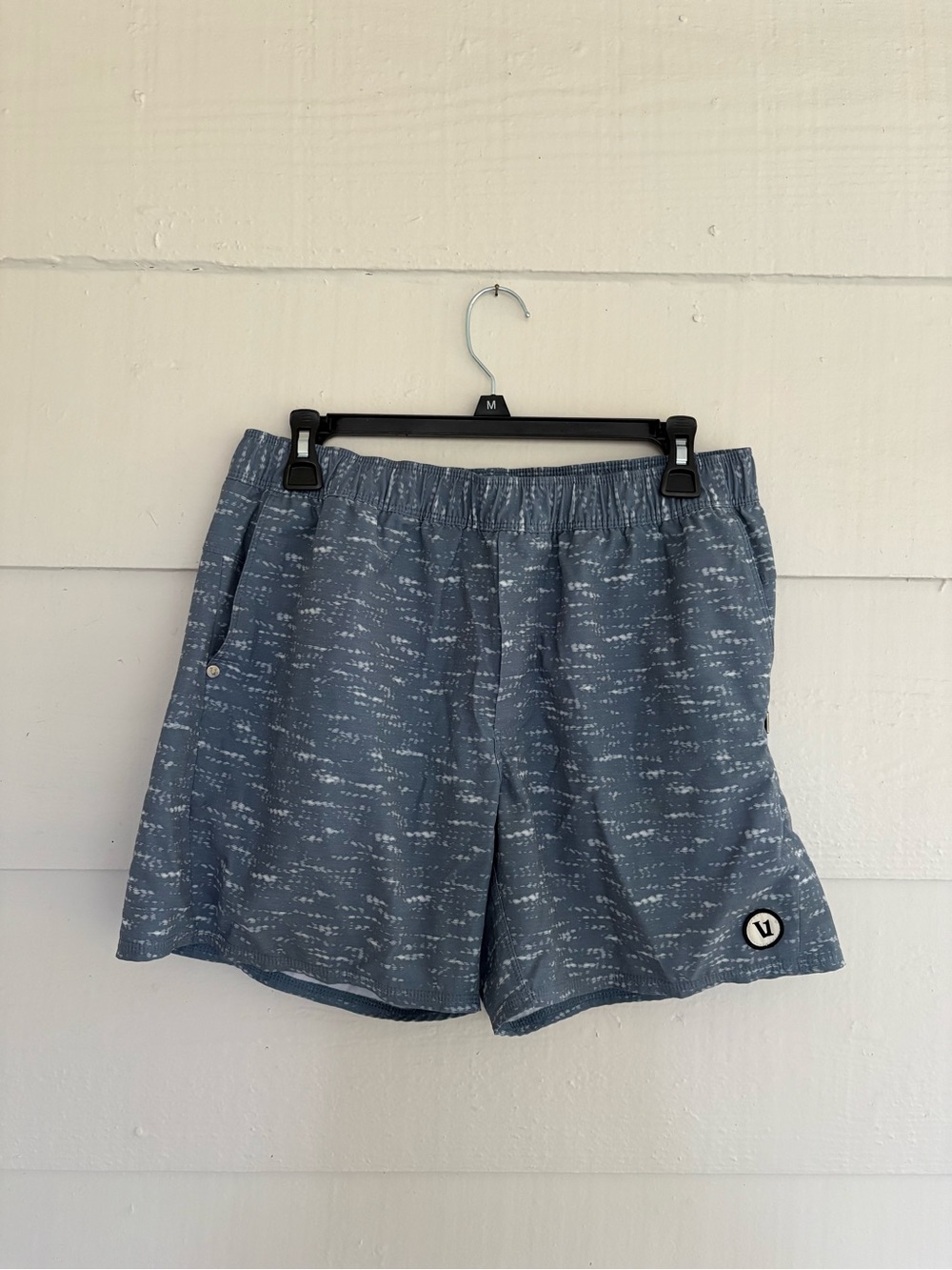 Vuori Cape Blue Printed Performance Shorts Medium Athletic Lounge